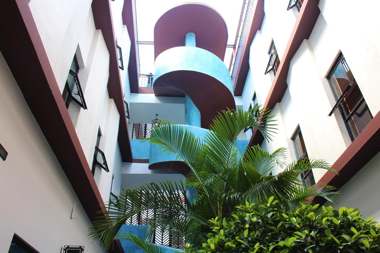 De Ninth Boutique Hotel & Spa Phnom Penh Exterior foto